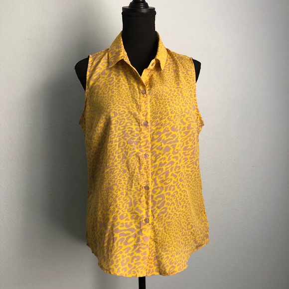 🆕Jessica Simpson• Leopard Button Up - Picture 3 of 10